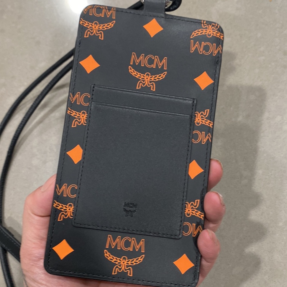 new MCM leather lanyard phone case wallet - Picture 3 of 9